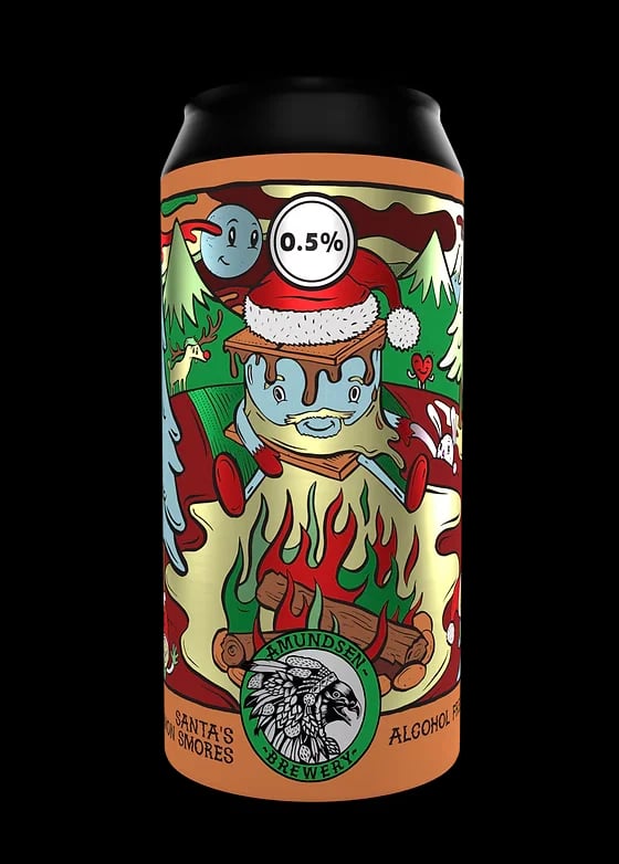 Amundsen Bryggeri Santa's Cinnamon Smores festive alcohol-free stout with rich chocolate and cinnamon aroma on a plain background